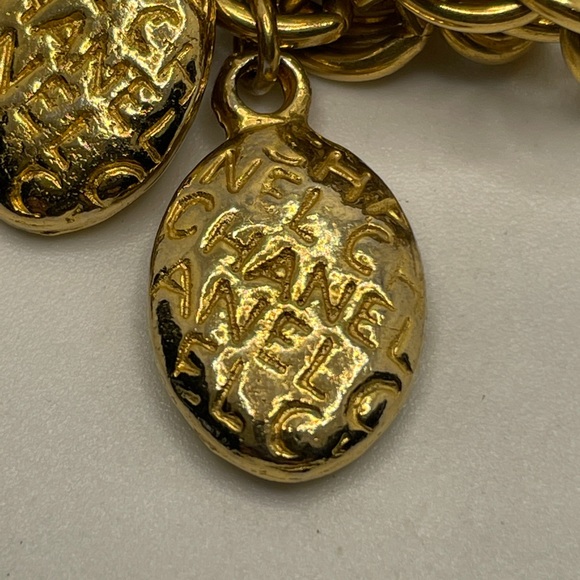 Vintage 1980s Chanel Oval Egg Amulet Charm 40” Long Dangle Fringe Necklace - Picture 2 of 5